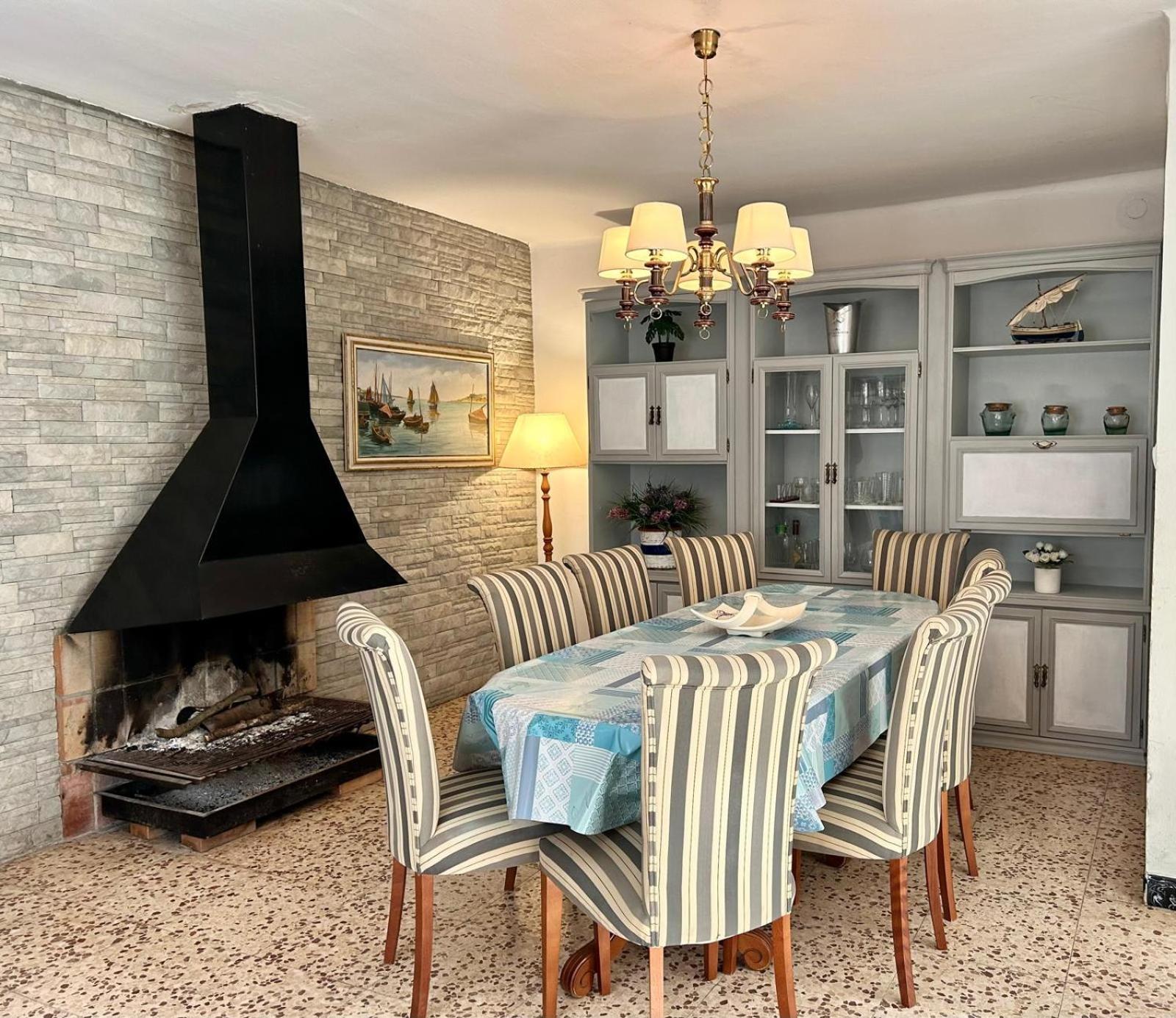 הוילה הוספיטלט דה ל'אינפנט Casa Franch מראה חיצוני תמונה